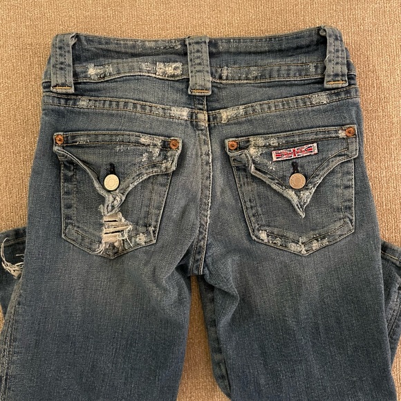 Hudson Jeans Capri Distressed - Picture 3 of 3